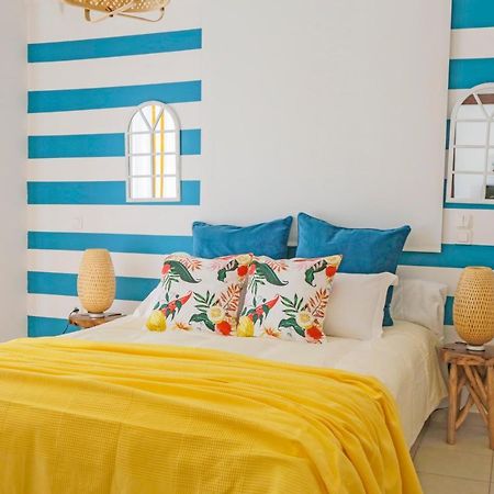 Oliva Holiday Homes Dhiyellótika Екстериор снимка