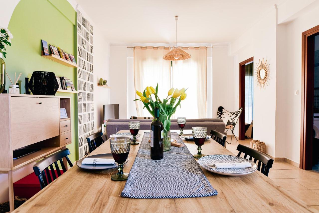 Oliva Holiday Homes Dhiyellótika Екстериор снимка